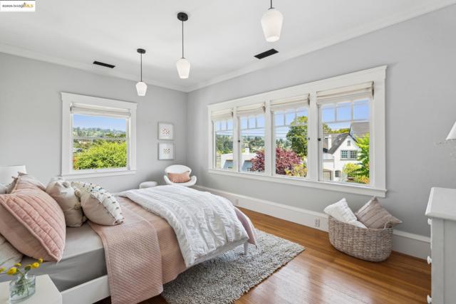 1015 Warfield Ave, Oakland CA: https://media.crmls.org/mediaz/ce403d54-6637-4ec2-9d66-e0120a8e4d15.jpg