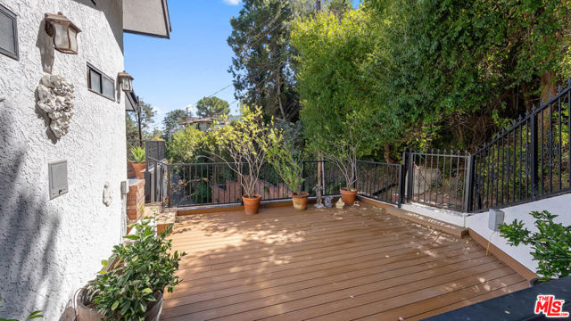 1242 Angelo Drive photo 54