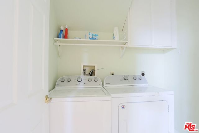 27 Comiso, Irvine CA: https://media.crmls.org/mediaz/ce40ee15-0daf-49a4-86ab-cf09d2f7e3f4.jpg