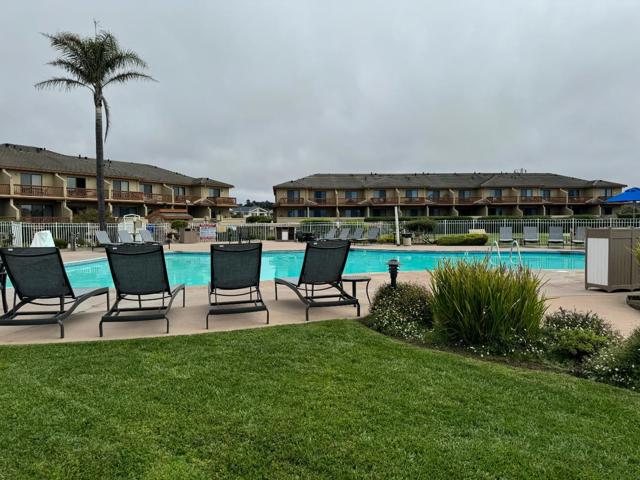 522 Seascape Resort Drive, Aptos CA: https://media.crmls.org/mediaz/ce46e1dd-b604-450f-af86-057d2fd62a90.jpg
