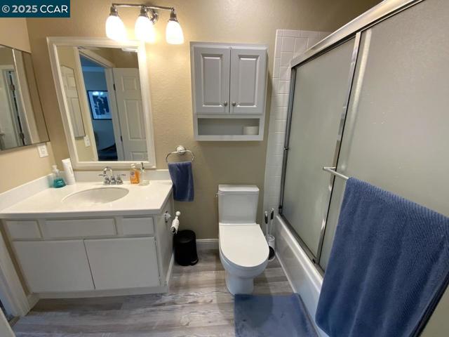 205 Compton Cir, San Ramon CA: https://media.crmls.org/mediaz/ce485d23-3182-48d8-abe4-0e068ab45368.jpg