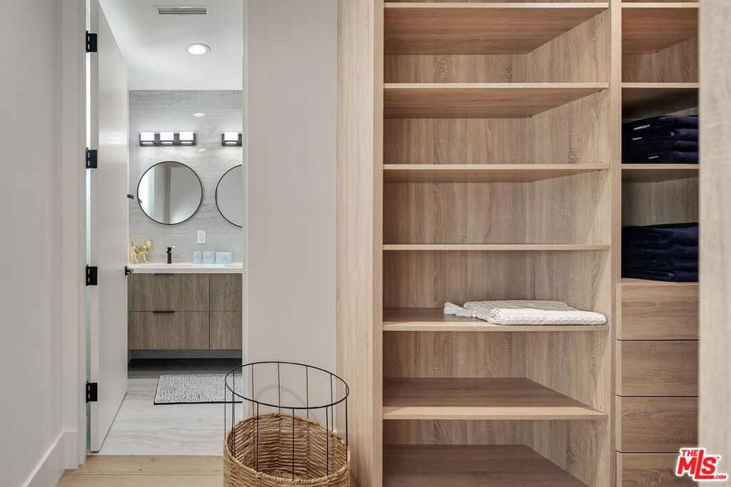 MLS #26871753 image #16