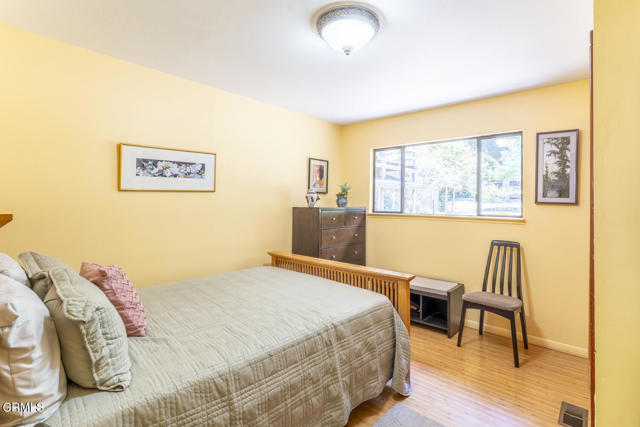 10941 Gurley Lane, Mendocino CA: https://media.crmls.org/mediaz/ce49e05d-42e8-4e80-93ad-dc1bbe2ca418.jpg