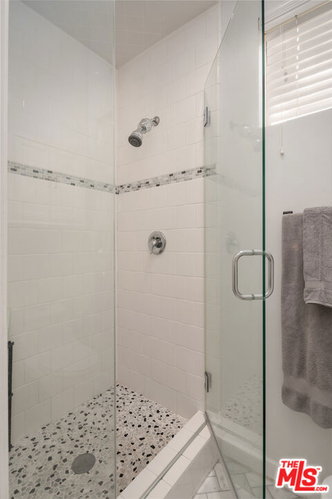 1221 N Kings Road, West Hollywood CA: https://media.crmls.org/mediaz/ce4a060b-dff0-4030-98f0-58292ab03b33.jpg