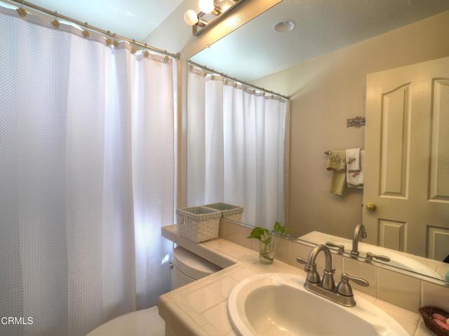 Detail Gallery Image 22 of 54 For 29047 Ironwood Ln, Saugus,  CA 91390 - 3 Beds | 3 Baths