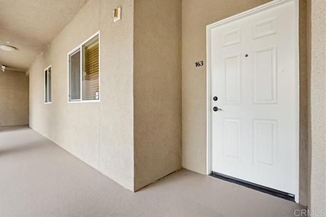 Detail Gallery Image 5 of 34 For 7683 Mission Gorge #163,  San Diego,  CA 92120 - 2 Beds | 2 Baths