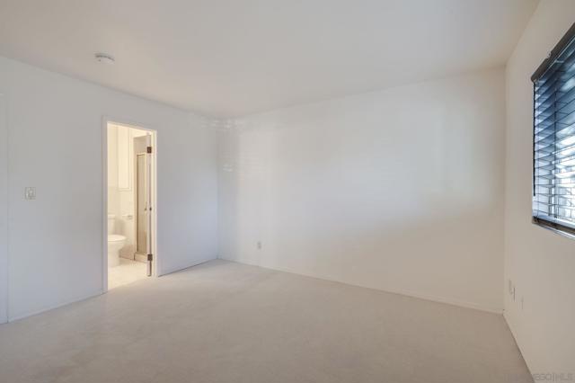 4851 Cole St, San Diego CA: https://media.crmls.org/mediaz/ce4abb84-d432-4a22-b5a7-a9518caef414.jpg