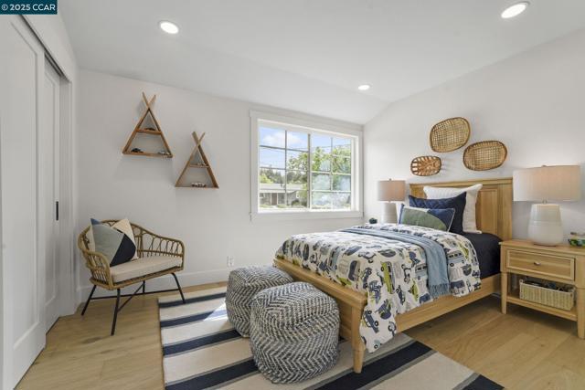3715 Liscome Way, Concord CA: https://media.crmls.org/mediaz/ce4b613d-e22f-4509-b85e-9127b5266ecc.jpg