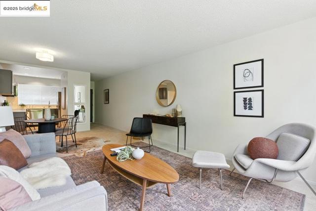 2601 College Ave, Berkeley CA: https://media.crmls.org/mediaz/ce4c16af-8abb-4666-bed3-45d2890d81f8.jpg