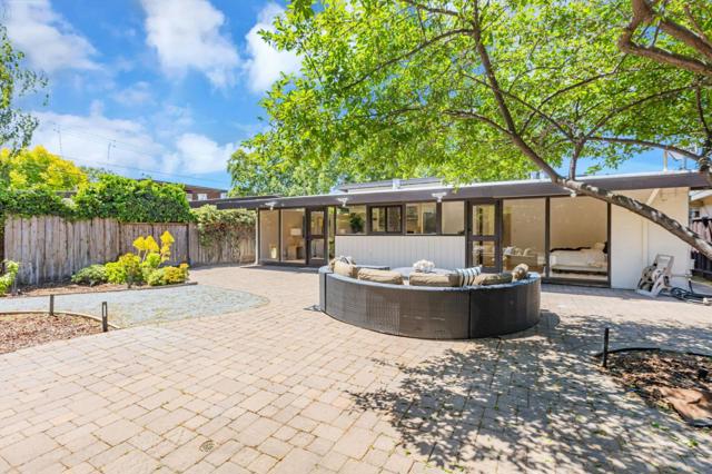 271 Woodhams Road, Santa Clara CA: https://media.crmls.org/mediaz/ce4cdacc-56c7-473e-ac29-5022dc7320aa.jpg