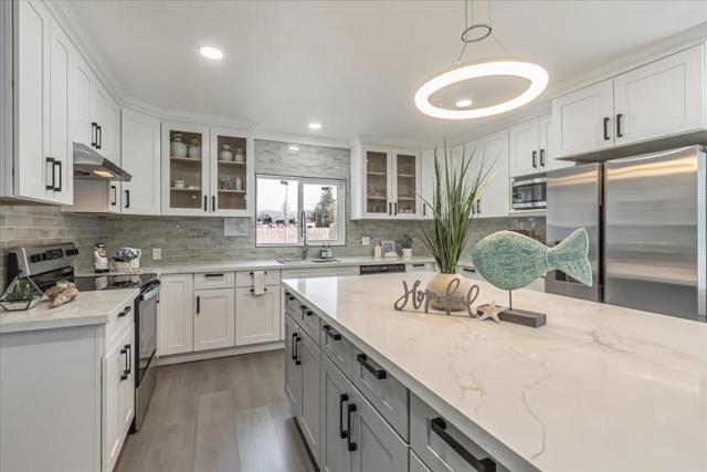 833 E Hedding Street, San Jose CA: https://media.crmls.org/mediaz/ce4ec316-1811-4f26-acdf-e4a29f912dd8.jpg