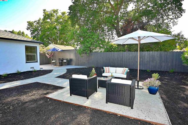 3208 McNutt, Walnut Creek CA: https://media.crmls.org/mediaz/ce4f9189-e185-43c0-9dae-df3d20e92397.jpg