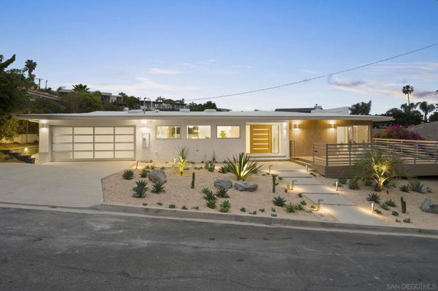 5851 Box Canyon, La Jolla CA: https://media.crmls.org/mediaz/ce50bc1a-5275-421d-9bc6-65a7feeec1b7.jpg