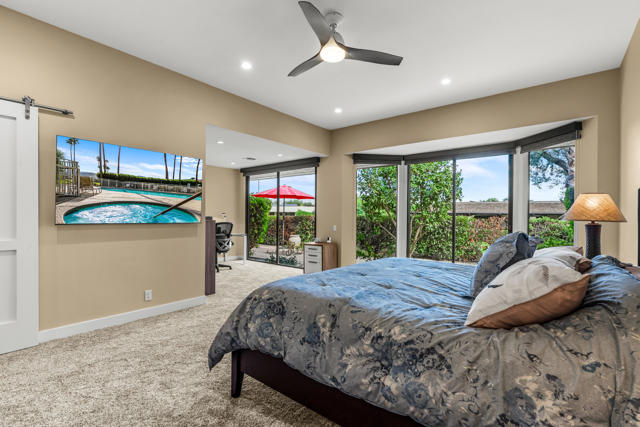 132 Columbia Drive, Rancho Mirage CA: https://media.crmls.org/mediaz/ce50d866-cba9-4a15-a888-2120590902ce.jpg