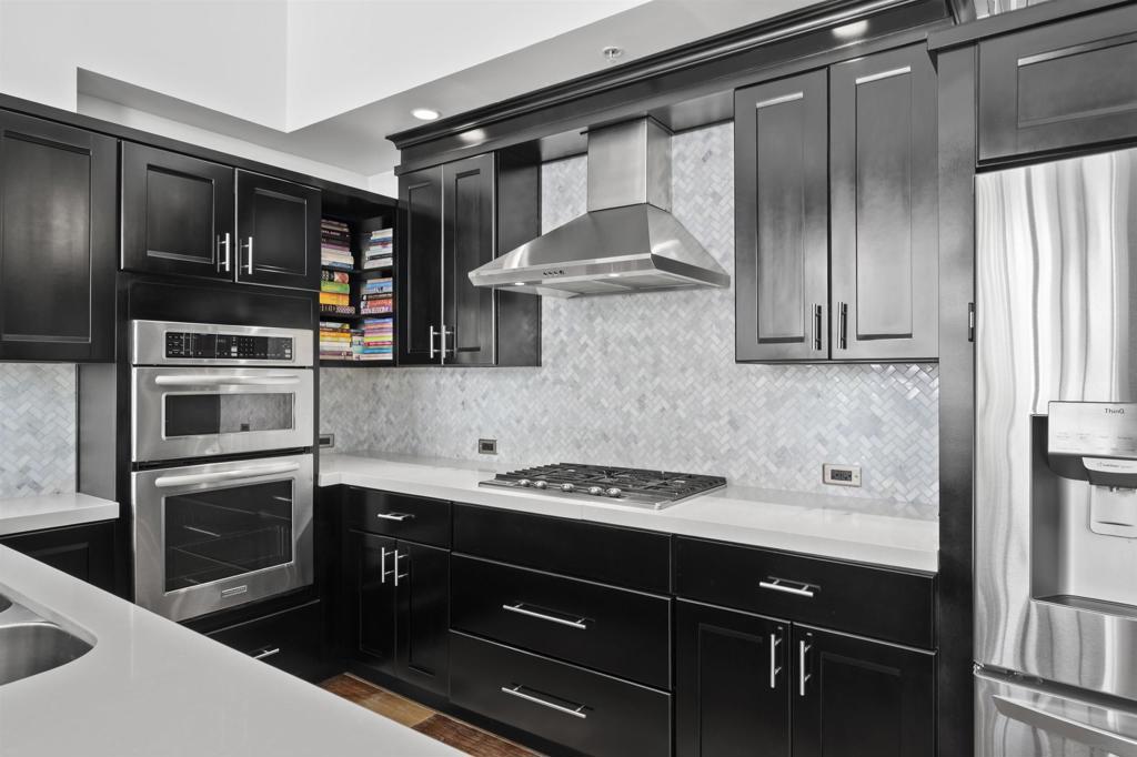 350 11th Ave. - photo 14