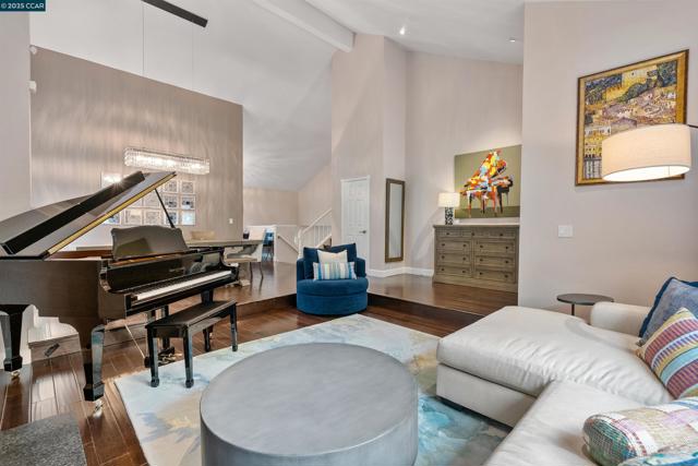 110 Costanza Drive, Martinez CA: https://media.crmls.org/mediaz/ce522c27-2295-492a-a3c8-797a79b26aa3.jpg