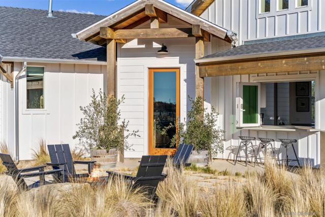 31071 Panorama Trail, Santa Ysabel CA: https://media.crmls.org/mediaz/ce54badd-c62c-452e-83f1-576cca51bdc4.jpg