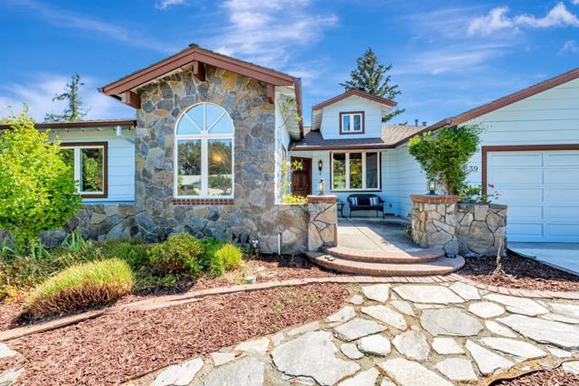 639 Georgia Avenue, Palo Alto CA: https://media.crmls.org/mediaz/ce5522ae-d921-41df-a3a7-032c06c7db01.jpg