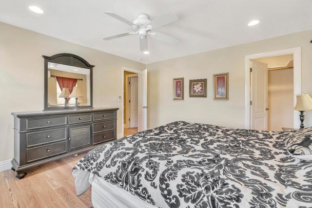 3848 Mariposa Drive, Clearlake CA: https://media.crmls.org/mediaz/ce55ff54-835b-4a6a-94e9-45b0c3e5c367.jpg