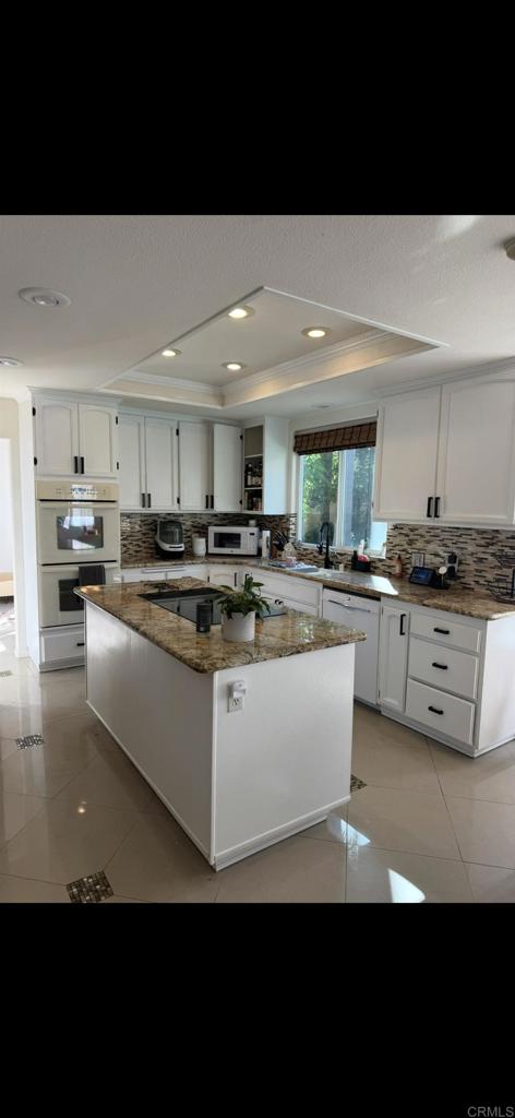 7009 El Fuerte Street - photo 18