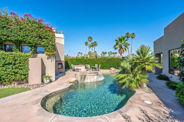 36066 Da Vinci Drive, Cathedral City CA: https://media.crmls.org/mediaz/ce562c42-7bfb-4e9a-8680-afc93adbb0f3.jpg
