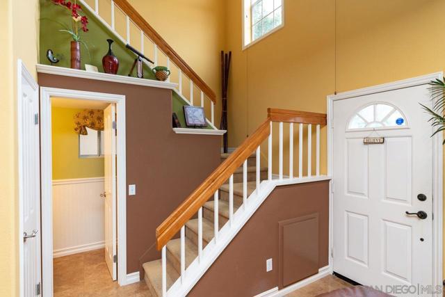 11002 Creekbridge Place, San Diego CA: https://media.crmls.org/mediaz/ce591b65-9618-4555-b3ef-05a7a8fb6c3d.jpg