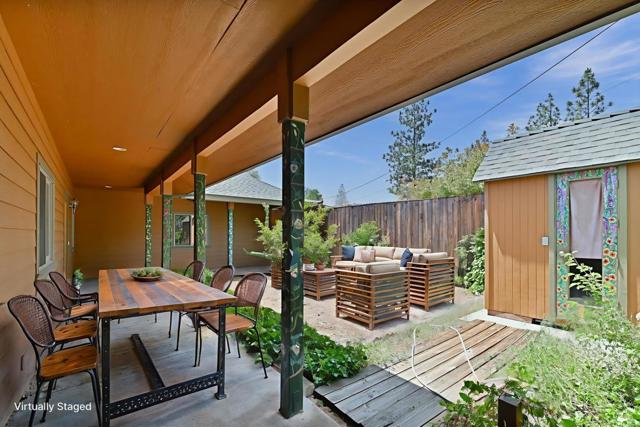 18757 Sunrise Way, Tuolumne CA: https://media.crmls.org/mediaz/ce5a1af0-4a5c-43aa-ac98-a54ddcbf5984.jpg