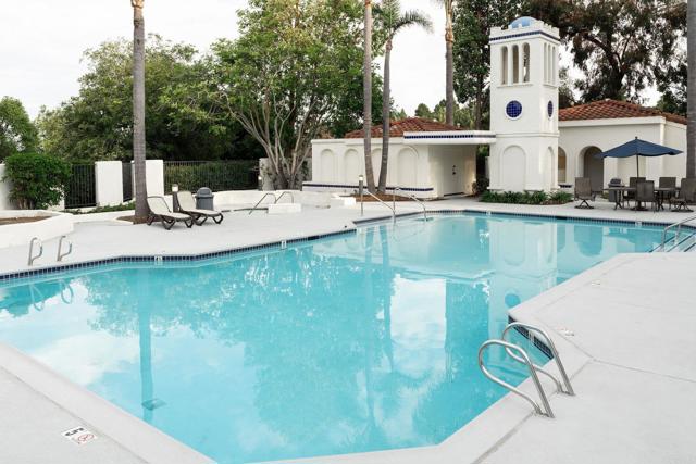 Detail Gallery Image 22 of 23 For 407 via Ultimo, Encinitas,  CA 92024 - 5 Beds | 3 Baths