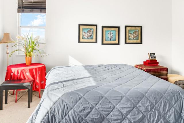 390 Tanoak Street, Hollister CA: https://media.crmls.org/mediaz/ce5aa991-ac66-4e2a-b92d-57d7da17767a.jpg