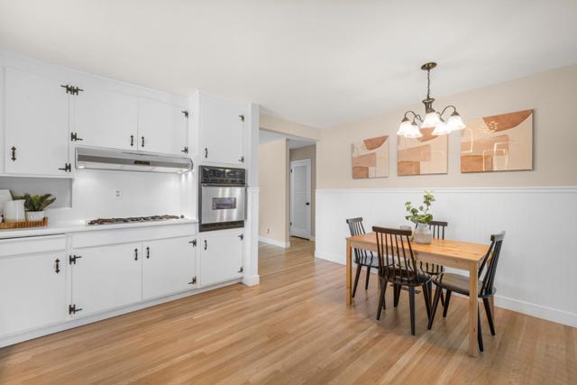 1309 Carlsen Way, San Jose CA: https://media.crmls.org/mediaz/ce5c9cfa-a7b8-4d82-83cd-c4a274201357.jpg