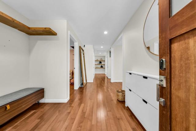 1024 Berkeley Avenue, Menlo Park CA: https://media.crmls.org/mediaz/ce5caf00-d735-4c63-81a2-764925a15f4f.jpg