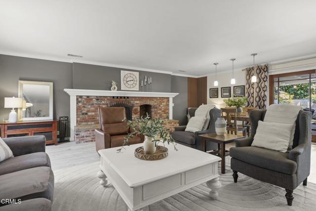 122 Taft Avenue, Ventura CA: https://media.crmls.org/mediaz/ce5d0b7e-7ab8-4382-aa57-2863248478a7.jpg
