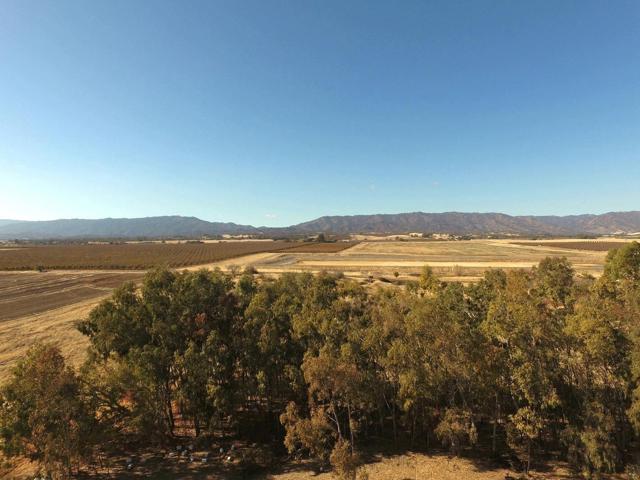 27643 County Road 88, Winters CA: https://media.crmls.org/mediaz/ce5f97d3-fb8e-40ac-afda-638d381a002a.jpg