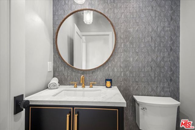 1663 S Ogden Drive, Los Angeles CA: https://media.crmls.org/mediaz/ce5fee2f-13c5-478c-ae72-c6840c2e1f84.jpg
