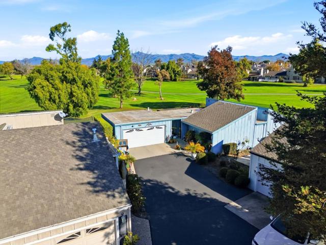 304 Ridgemark Drive, Hollister CA: https://media.crmls.org/mediaz/ce609929-473a-4b79-b620-b09f24e0a2a2.jpg