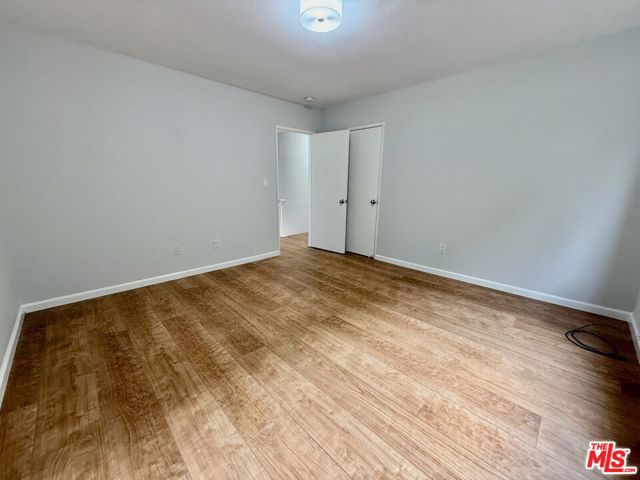882 Victor Avenue, Inglewood CA: https://media.crmls.org/mediaz/ce619ff6-dad4-45f6-995b-45d1be637e26.jpg