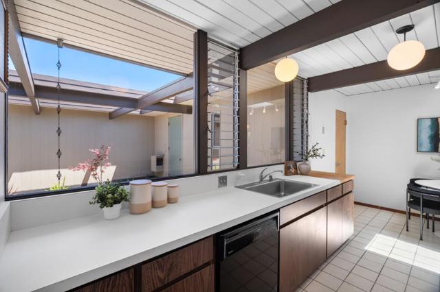 802 Allison Way, Sunnyvale CA: https://media.crmls.org/mediaz/ce620f42-472e-46a1-97b2-59db31e2988e.jpg