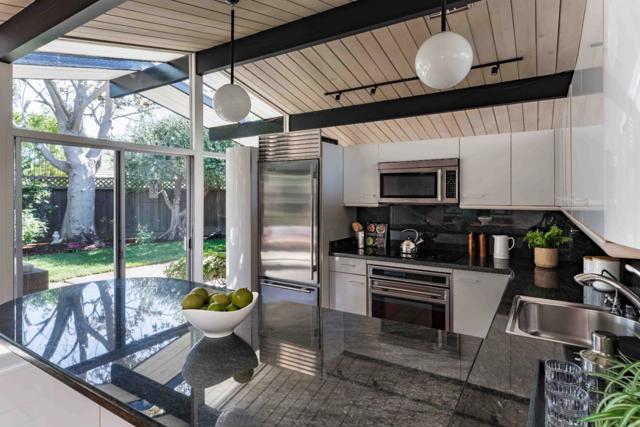 779 Holly Oak Drive, Palo Alto CA: https://media.crmls.org/mediaz/ce6247f1-1f10-416d-b4a6-6d9e29ffa7dc.jpg