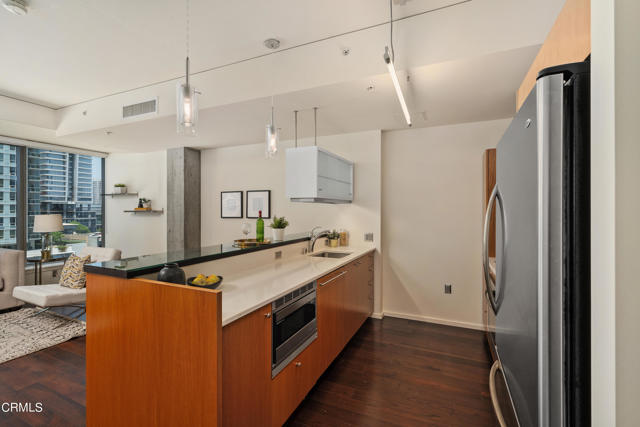 Detail Gallery Image 16 of 37 For 1155 S Grand Ave #914,  Los Angeles,  CA 90015 - 1 Beds | 1 Baths