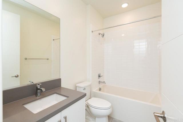 13720 Solana Crest Trl, Carmel Valley CA: https://media.crmls.org/mediaz/ce63f1cd-ac5b-472a-9acd-27e0f419086d.jpg