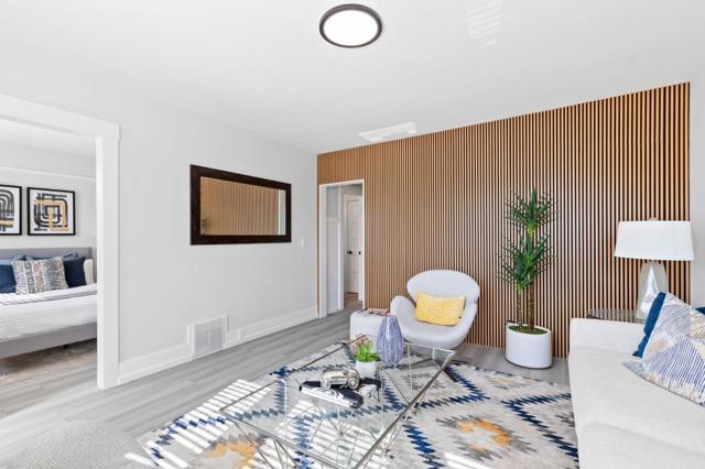 112 Peabody Street, San Francisco CA: https://media.crmls.org/mediaz/ce6419a0-e067-4577-b165-0476dc91ce73.jpg