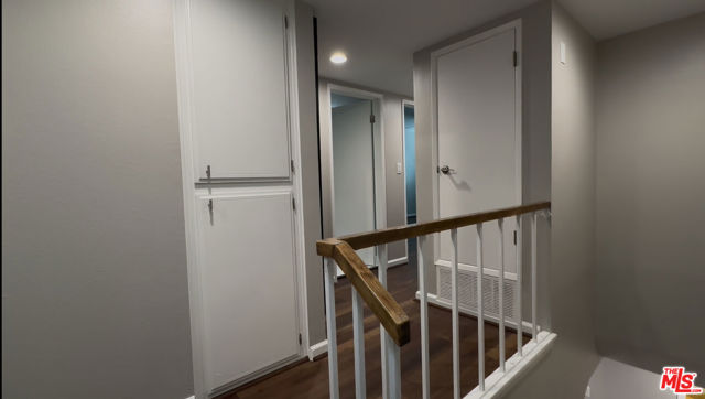 11260 Overland Avenue, Culver City CA: https://media.crmls.org/mediaz/ce642d2a-58b0-497d-a451-f9fa54788bc0.jpg