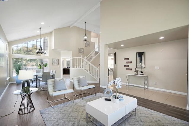 3473 Edinburgh Dr, Livermore CA: https://media.crmls.org/mediaz/ce650b4e-320e-4fe3-b037-fab88a4d1931.jpg