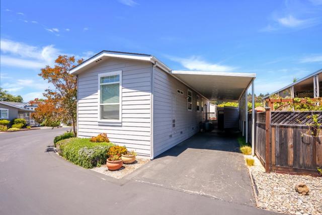 6 PRIMROSE, Aptos CA: https://media.crmls.org/mediaz/ce657c73-2d46-4458-ac1e-618885b8b259.jpg