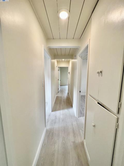 2847 Avon, Concord CA: https://media.crmls.org/mediaz/ce674209-14d4-4263-9453-7e7e63f2de83.jpg