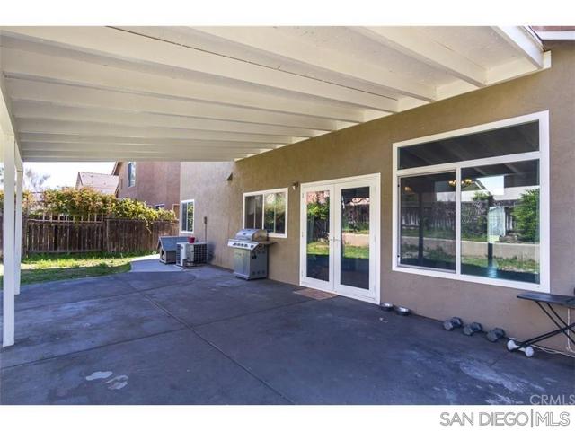 30478 Sierra Madre Drive, Temecula CA: https://media.crmls.org/mediaz/ce6804b8-08e5-4ce6-bb53-48b489b50801.jpg