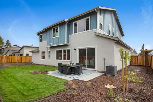 100 Waterstone Court, Napa CA: https://media.crmls.org/mediaz/ce68954a-6c6f-4d61-936a-5de5275c864d.jpg