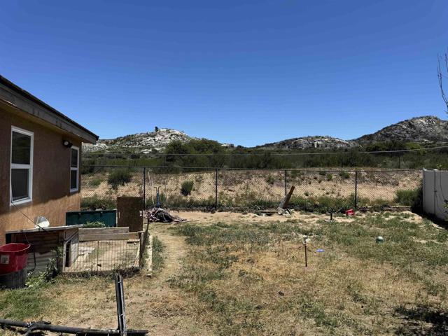 Detail Gallery Image 11 of 23 For 1255 Duckweed Trl, Campo,  CA 91906 - 4 Beds | 2 Baths