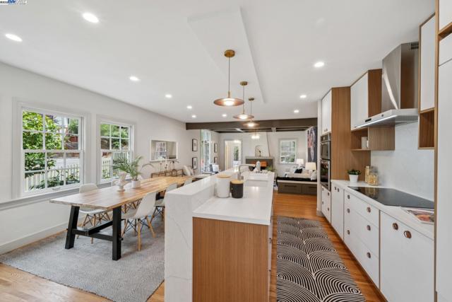 198 BRET HARTE ROAD, Berkeley CA: https://media.crmls.org/mediaz/ce6a60b4-1a1b-4a7c-95e8-6be12d12c8f2.jpg