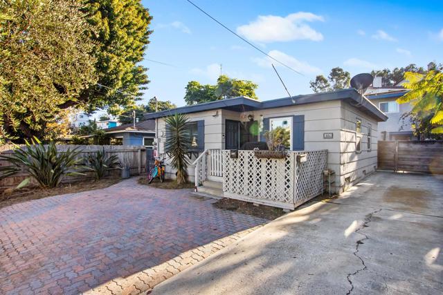 4329 Banning Street, Ocean Beach (San Diego), California 92107, ,Multi-Family,For Sale,Banning Street,240028502SD